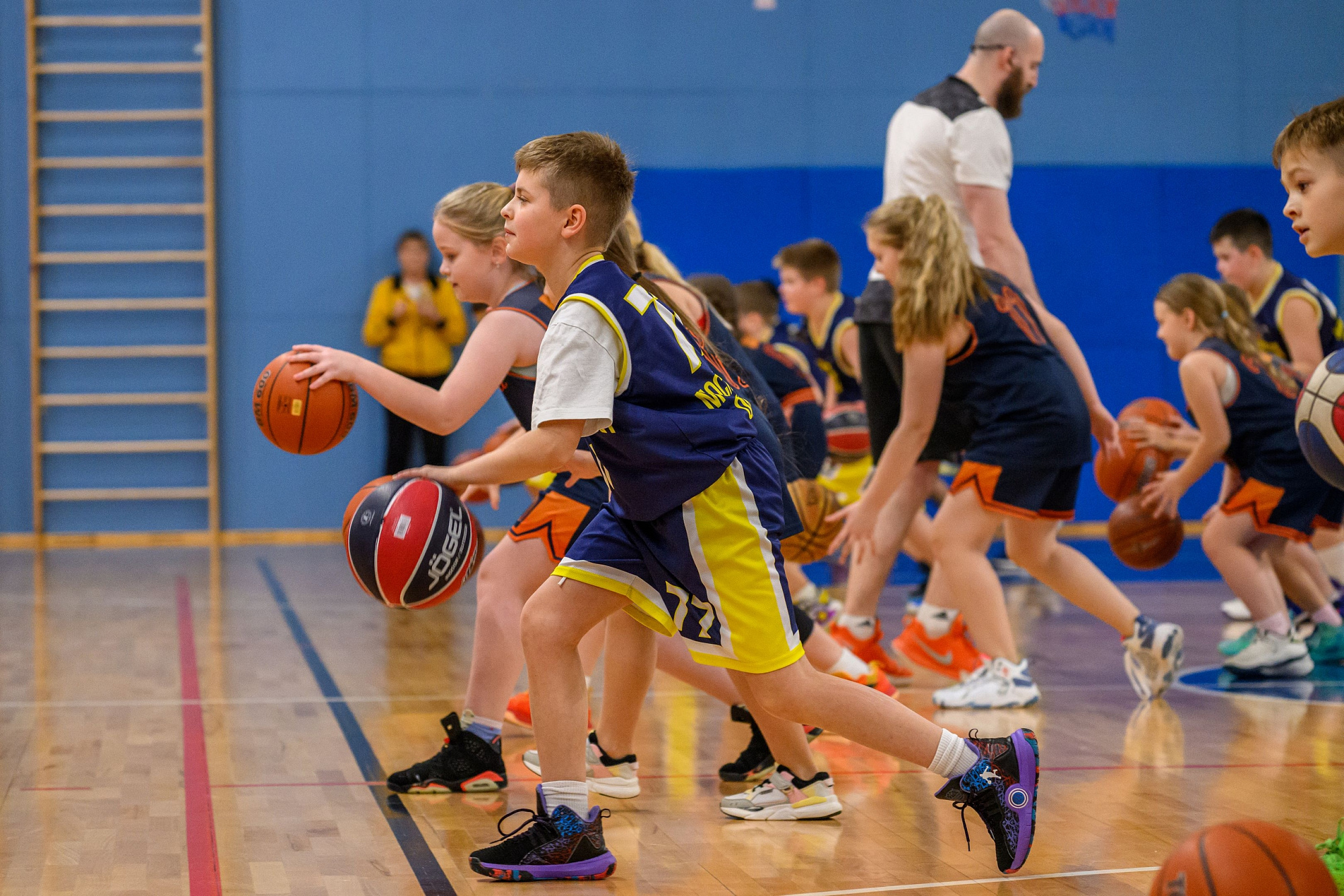 Мастер-класс по баскетболу Владимира Агабабьяна в Черноголовке